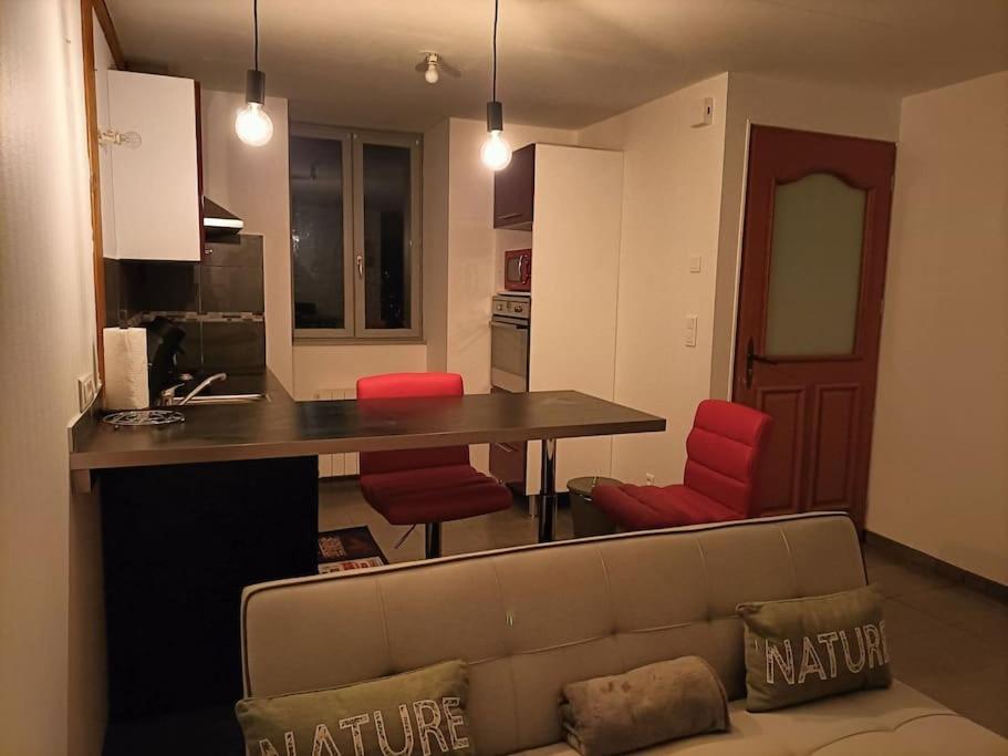 La Maison Du Bonheur Saint-Germain-Laval (Loire)